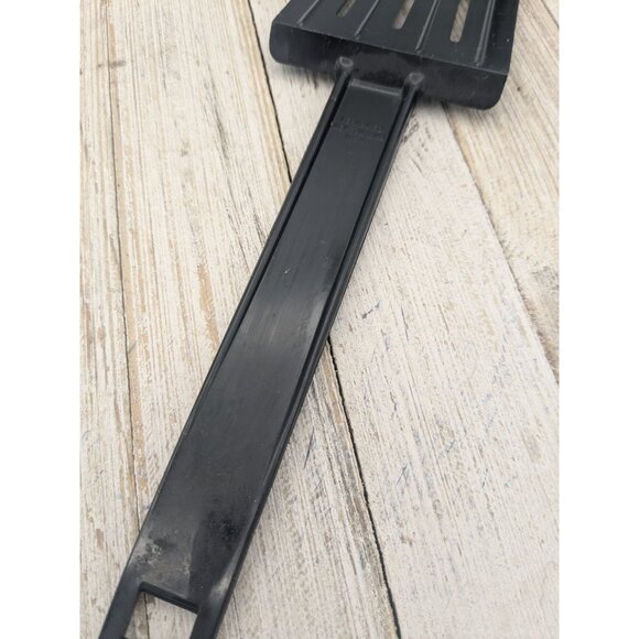 Vintage USA Nylon Plastic Slotted Spatula Turner Flipper Tongs - Picture 6 of 7